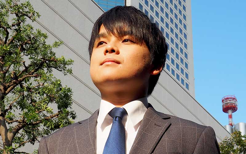 インタビューページ01